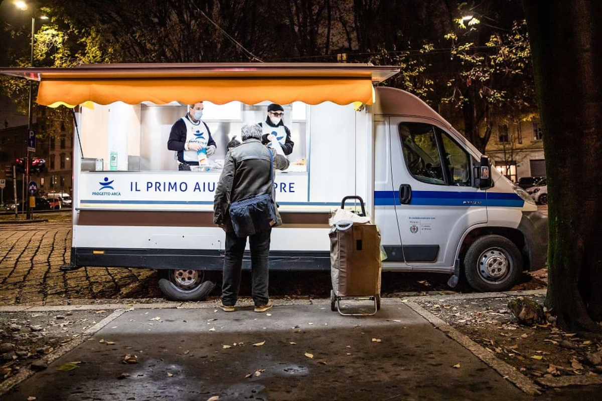 Un burger sospeso nei locali Doppio Malto